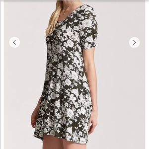 Brand New - Floral Swing Dress
